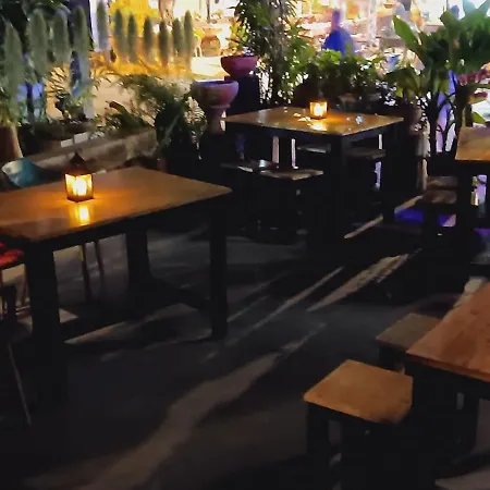Lovely Guesthouse 94